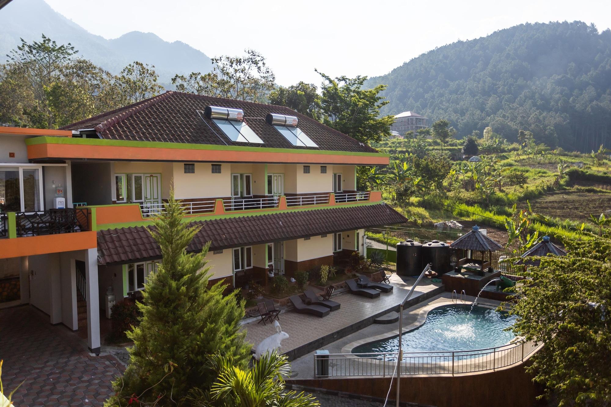 Villa Panderman Indah Бату Экстерьер фото
