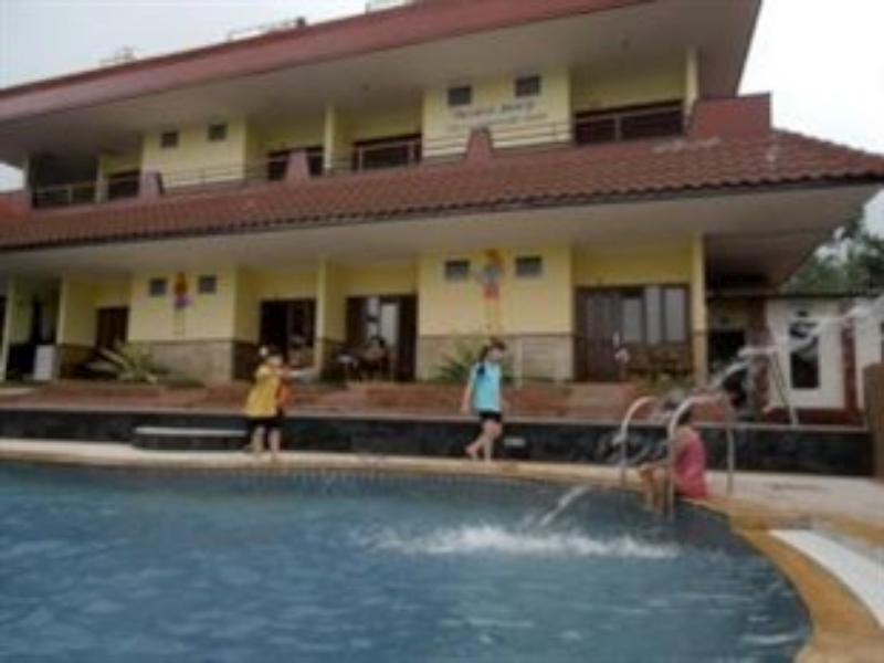 Villa Panderman Indah Бату Экстерьер фото
